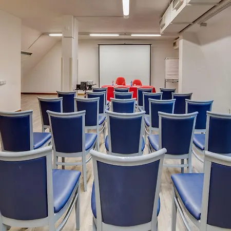 San Giusto 호텔 3*