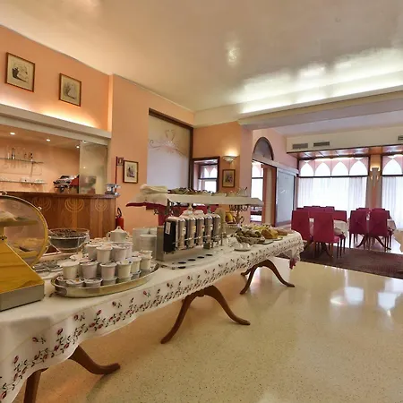 Hotel San Giusto