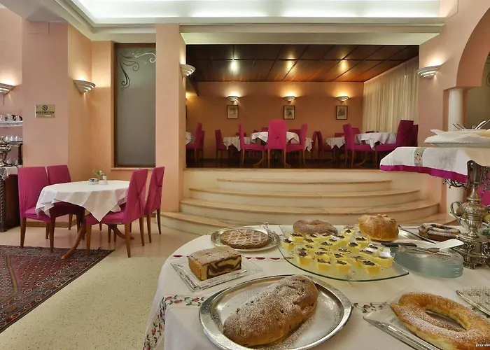 Hotell San Giusto 3*