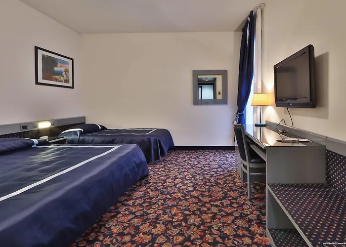 Hotell San Giusto 3*